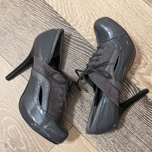Gray High Heels Size 7/7.5